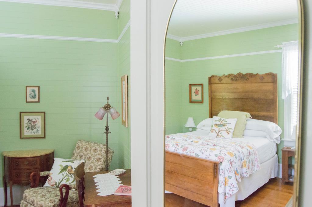 Mountain Rose Inn Woolwine Екстер'єр фото