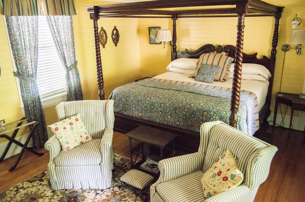 Mountain Rose Inn Woolwine Екстер'єр фото