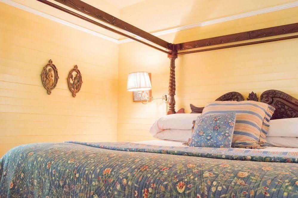 Mountain Rose Inn Woolwine Екстер'єр фото